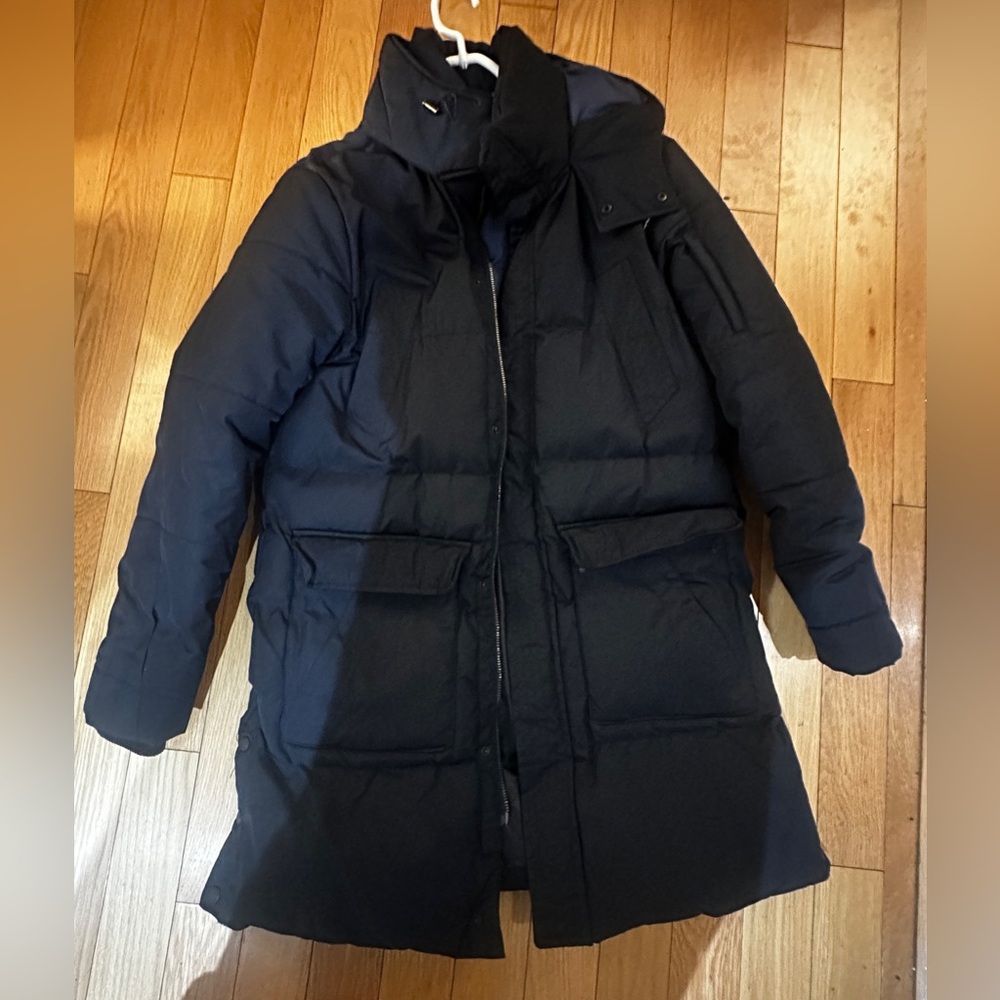 Bershka men’s navy  Puffer Coat